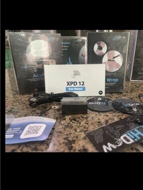 XPD 12 Black Accessory Kit with Electrodes and Charger